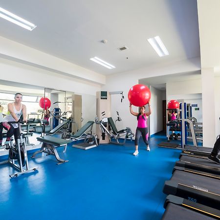 Hotel Dann Carlton Belfort Medellin Exterior photo The gym at the University of Roehampton
