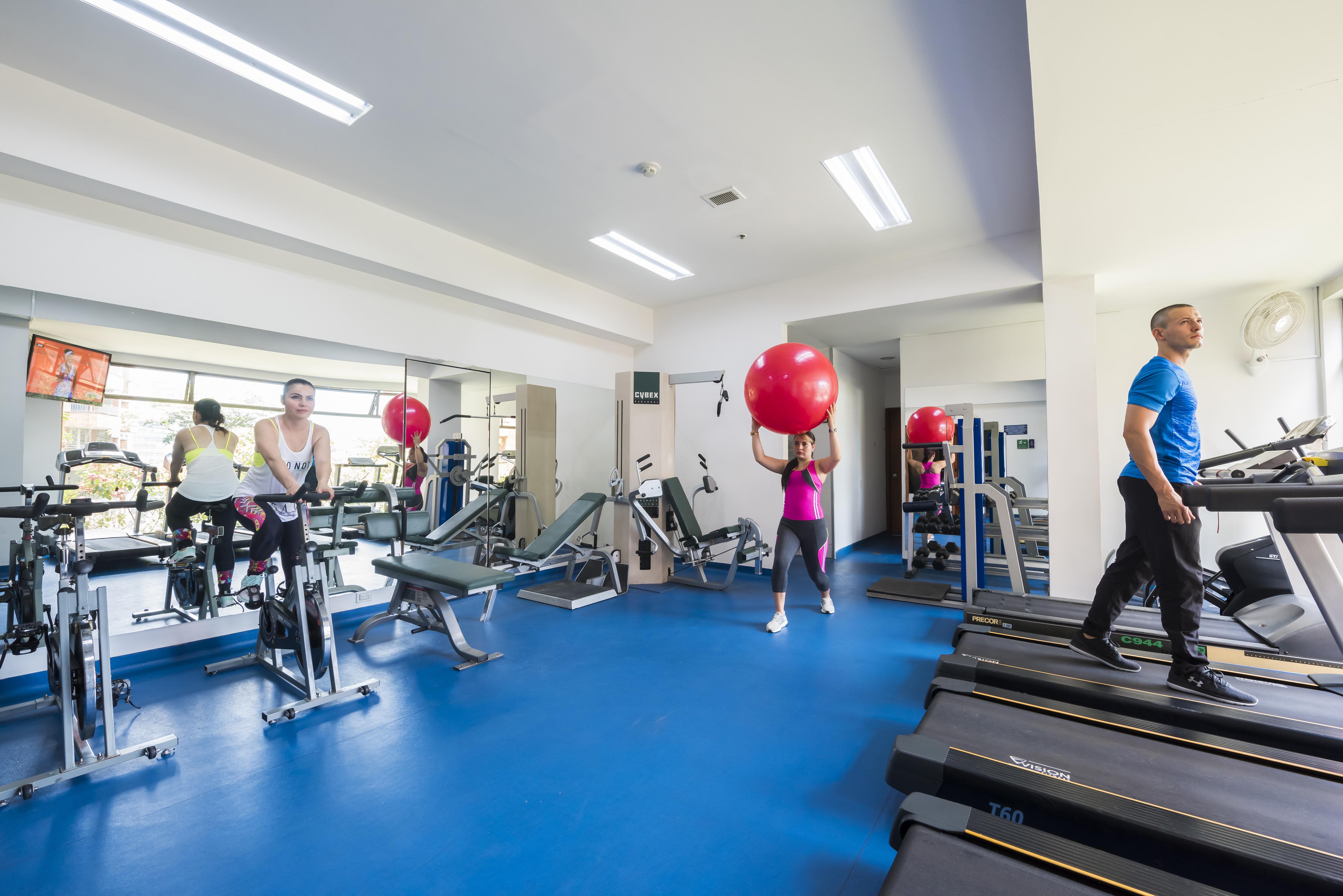 Hotel Dann Carlton Belfort Medellin Exterior photo The gym at the University of Roehampton