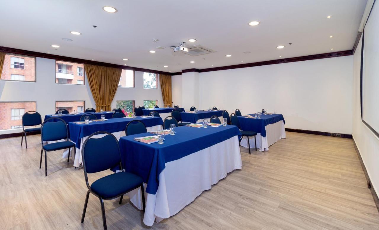 Hotel Dann Carlton Belfort Medellin Exterior photo Meeting room