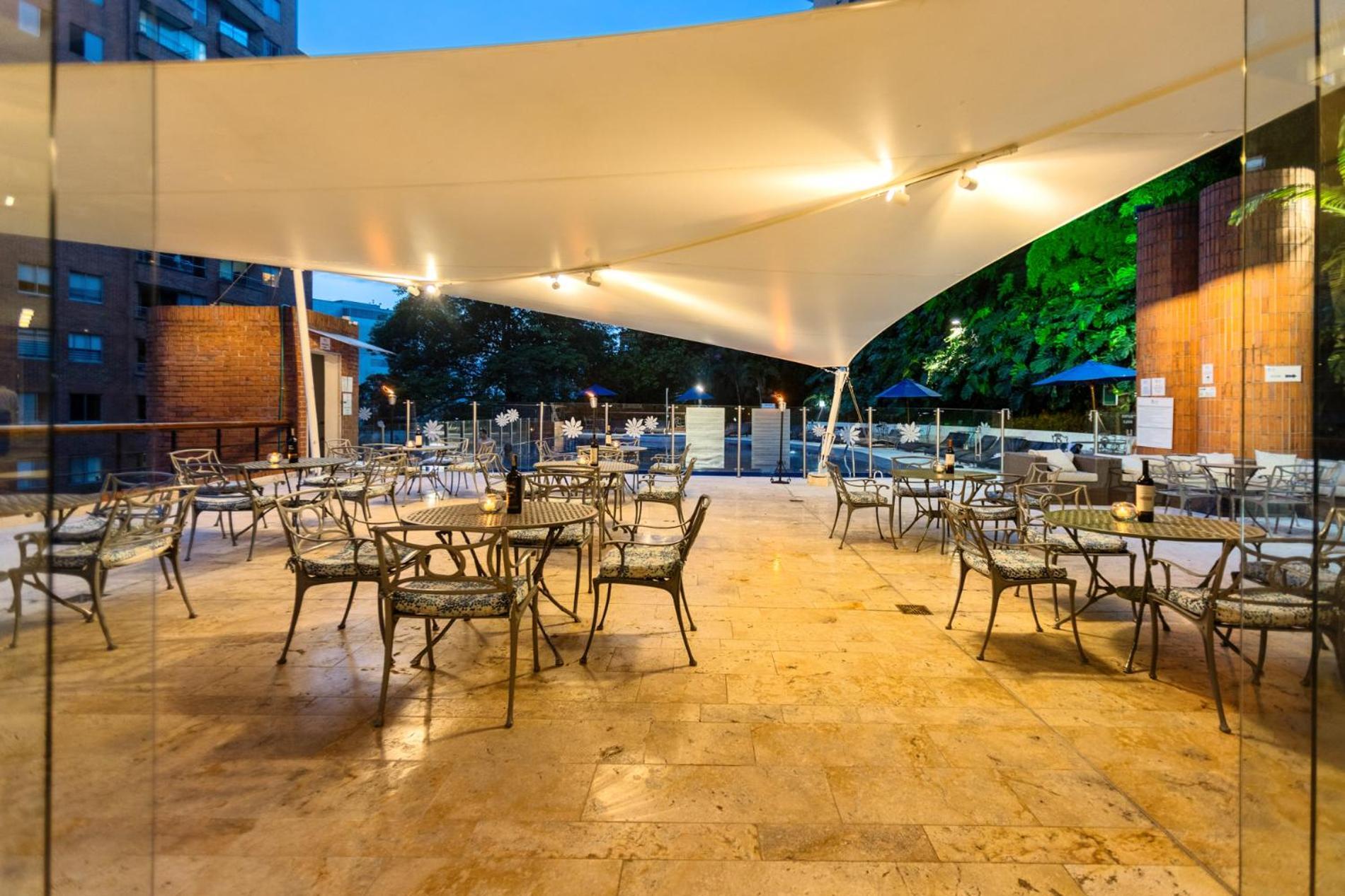 Hotel Dann Carlton Belfort Medellin Exterior photo The terrace
